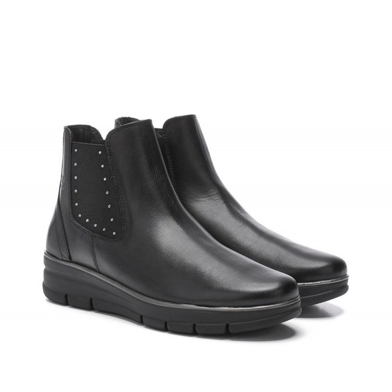 Botines con cuña de mujer 24 Hrs 24294 en piel alta calidad negro.