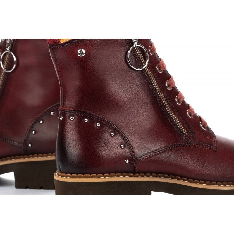 Zapato de mujer en piel VICAR W0V-8610 | PIKOLINOS
