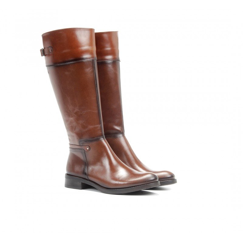 Botas de mujer Dorking by Fluchos D7687 de piel Sierra color Marrón.