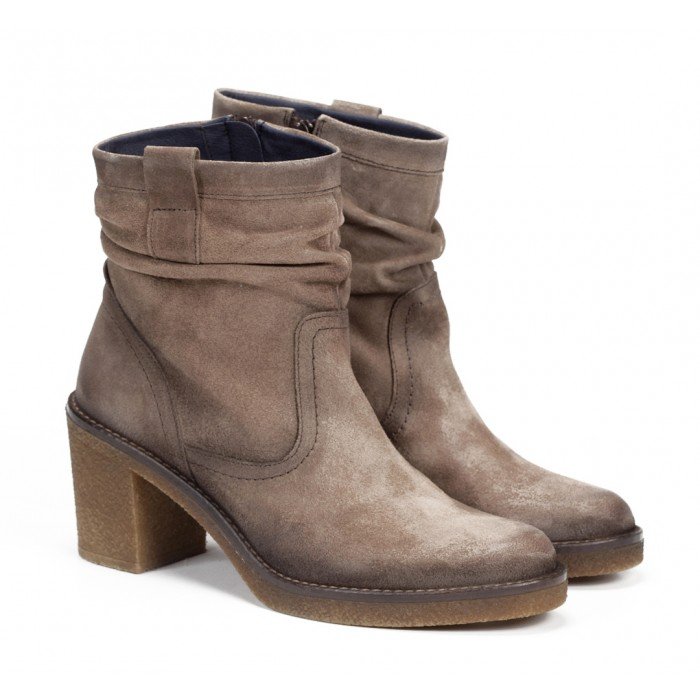 Botinesmujer Dorking by Fluchos Rebe de piel Calf color Taupe Fango.