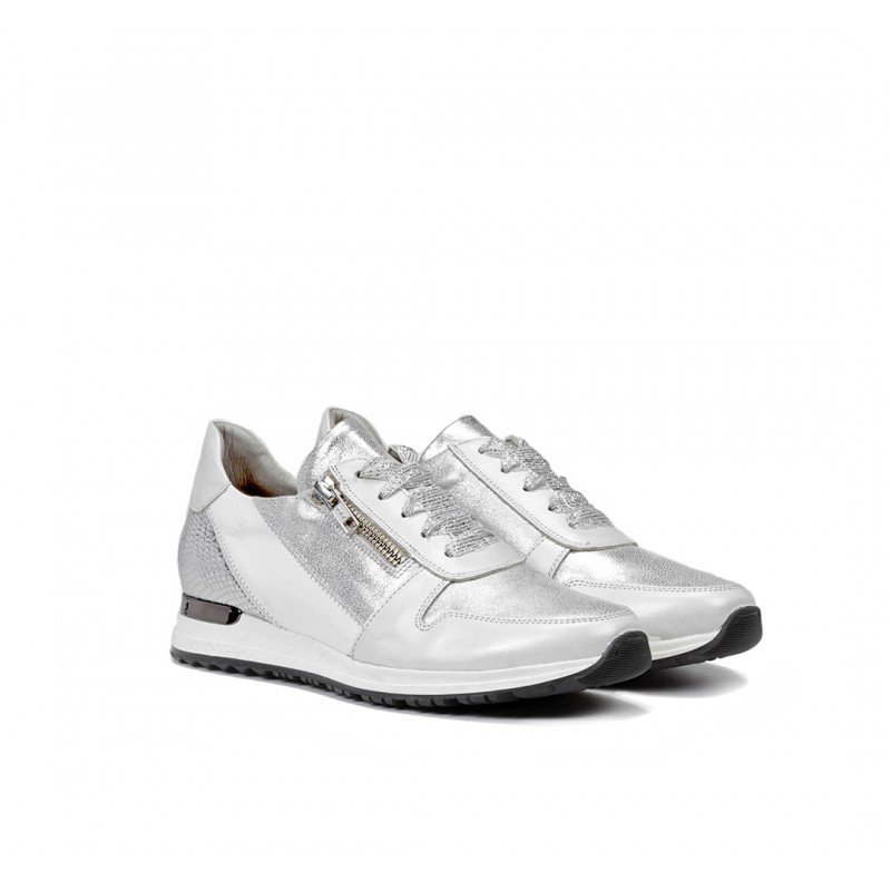 Zapatos deportivos de mujer Dorking by Fluchos Viola D7807 blanco.