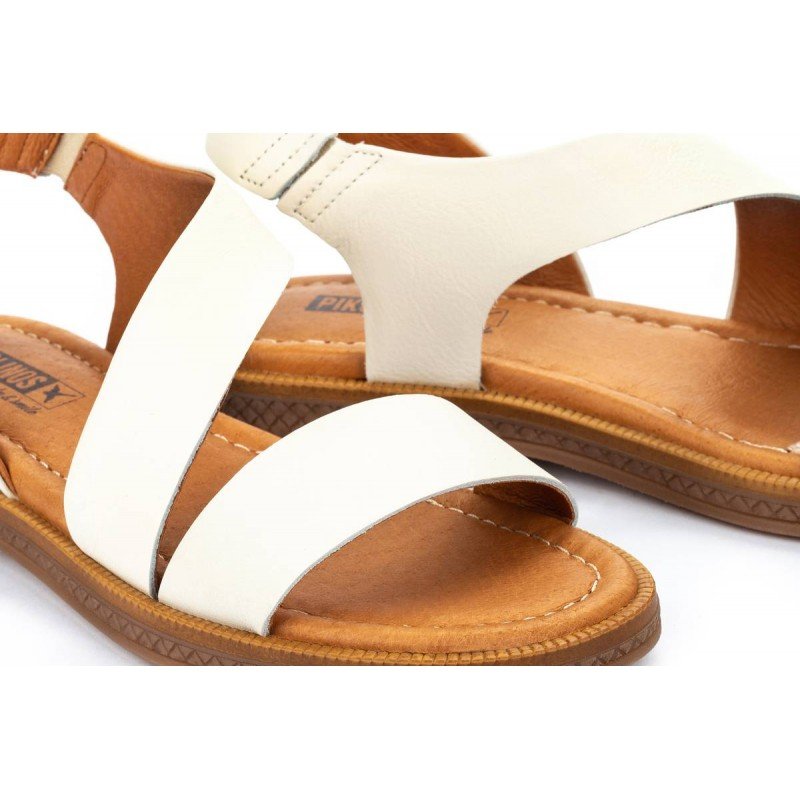 Sandalias Moraira Pikolinos mujer W4E-0834 de piel blanco nata.