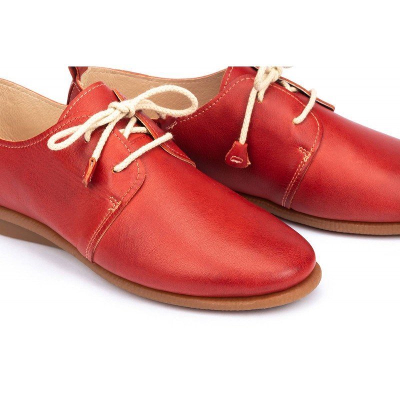Zapatos de mujer Pikolinos Calabria W9K4985 piel color rojo coral.
