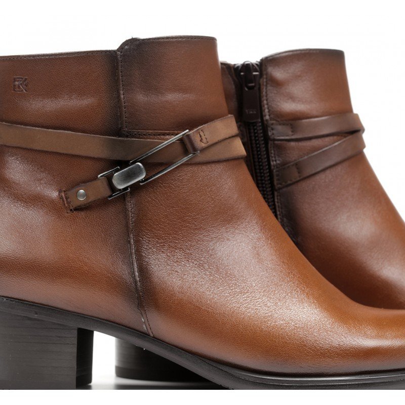 Botines tacón medio mujer Dorking by Fluchos Alegría D8274 color cuero