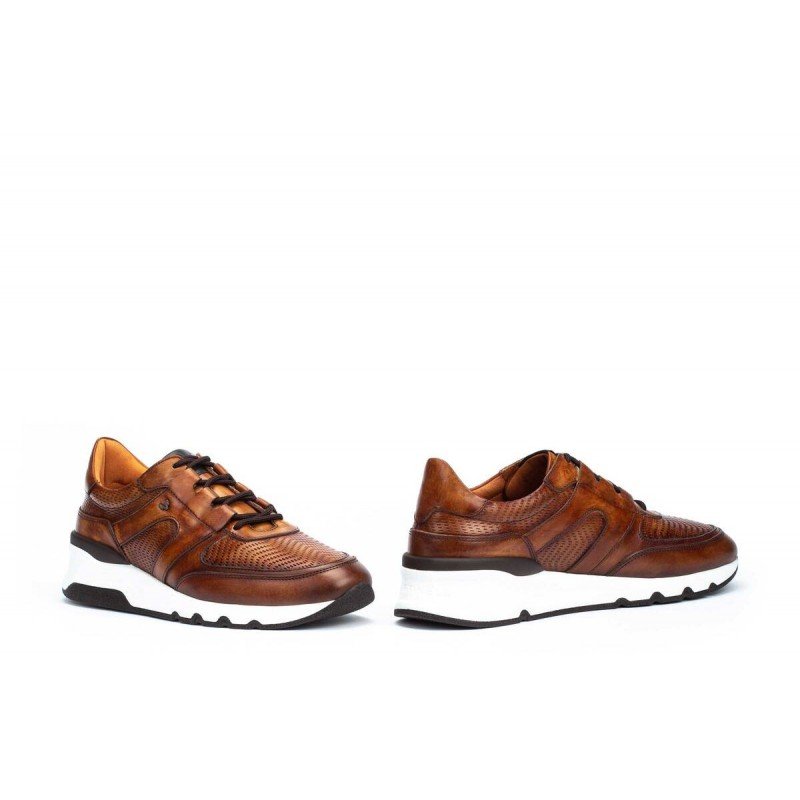 chaussures légères de marche femme