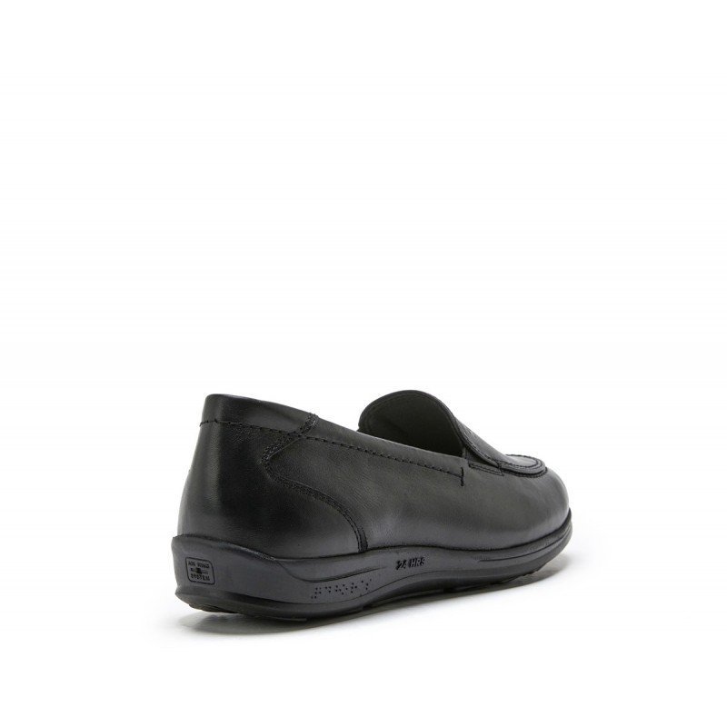 Zapatos mocasines de mujer 24 Hrs 23145 de piel color negro en oferta.