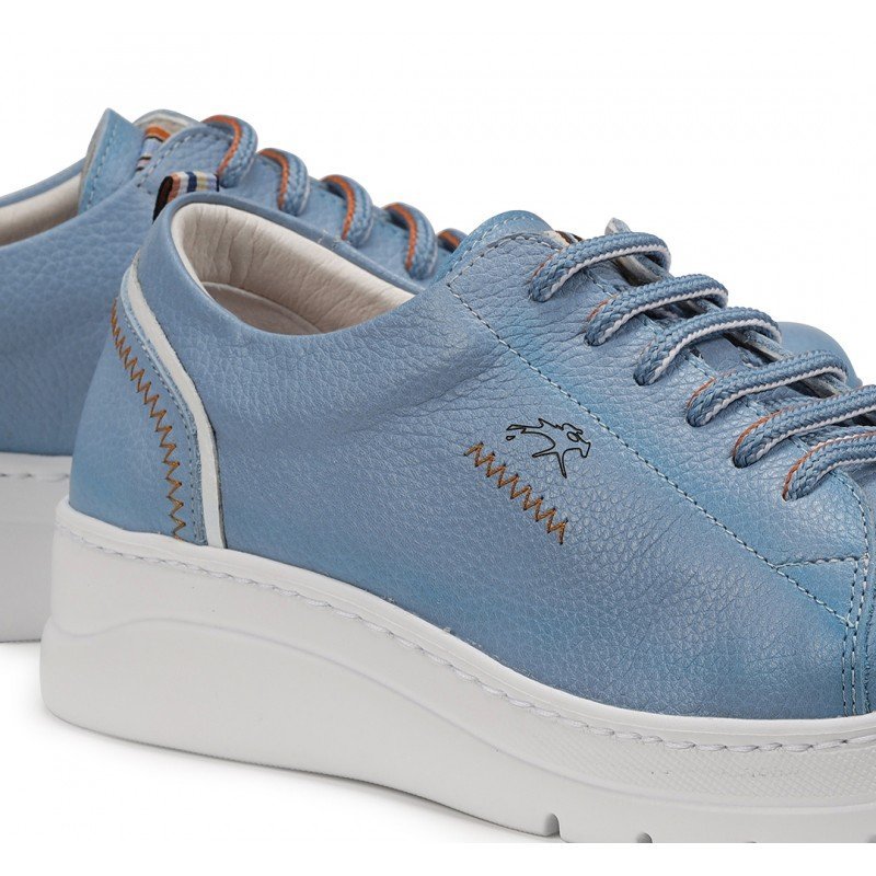 Zapato deportivo de mujer Fluchos Olas F1422 piel indios azul cielo.