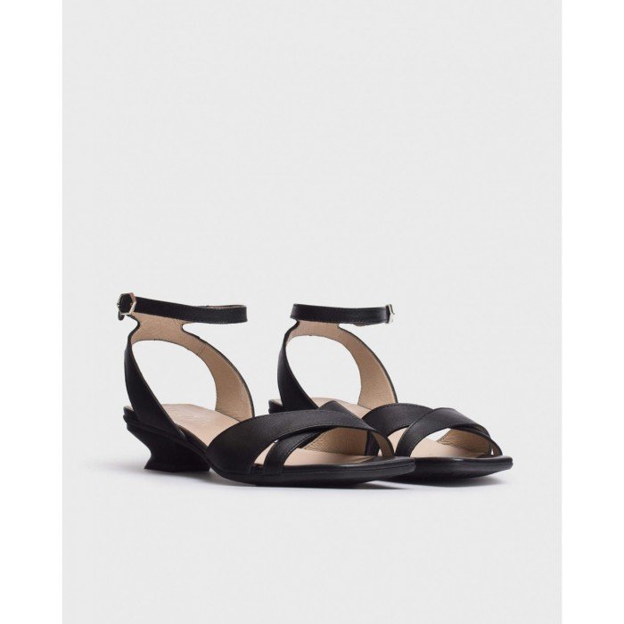 Sandalias Mujer Wonders Mamy B-8907 Negro