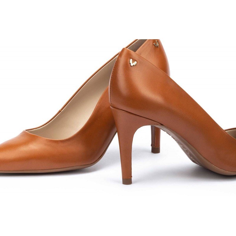 Zapato salón alto piel beige - Mujer - PV2019